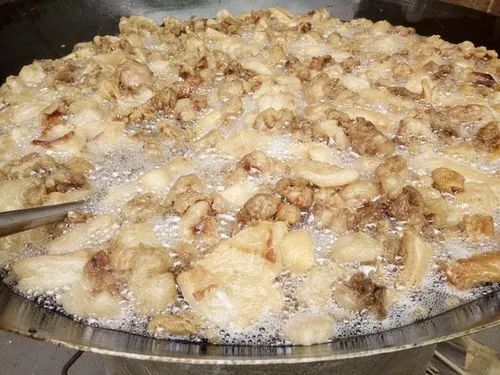 炸豬油廠油煙異味濃、刺激性大，Dejing的凈除臭劑快速除臭