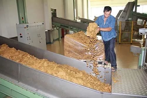 煙草加工異味廢氣危害大，快速除臭就用Dejing的凈除臭劑！.jpg
